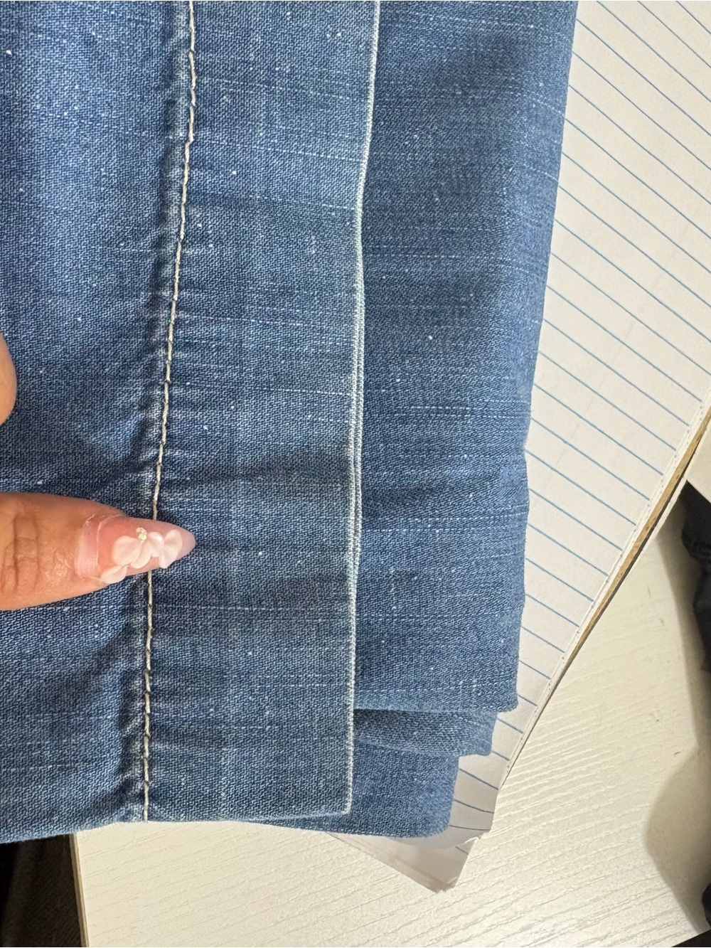 Pilcro Anthropologie Wide Leg Chambray Jeans Patch Pocket Blue Size 10 - Picture 11 of 11